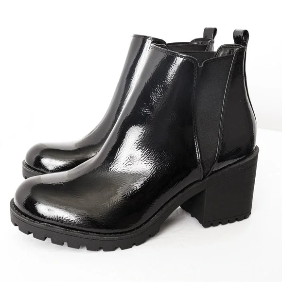 Patent leather look lug sole Chelsea boot black Dirty Laundry Lita 8.5 fall boot - Picture 2 of 16